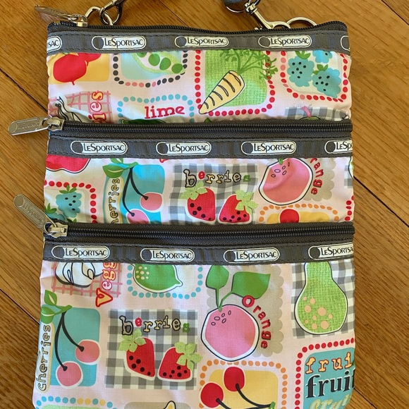 LeSportsac crossbody purse - Picture 7 of 7